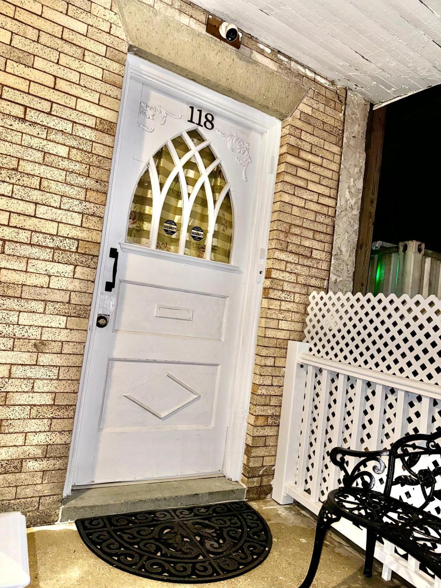 3 Bedrooms, Boardwalk Duplex Beachblock Home! Atlantic City Kültér fotó